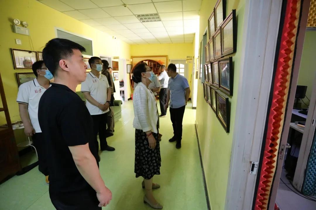 图为会议现场