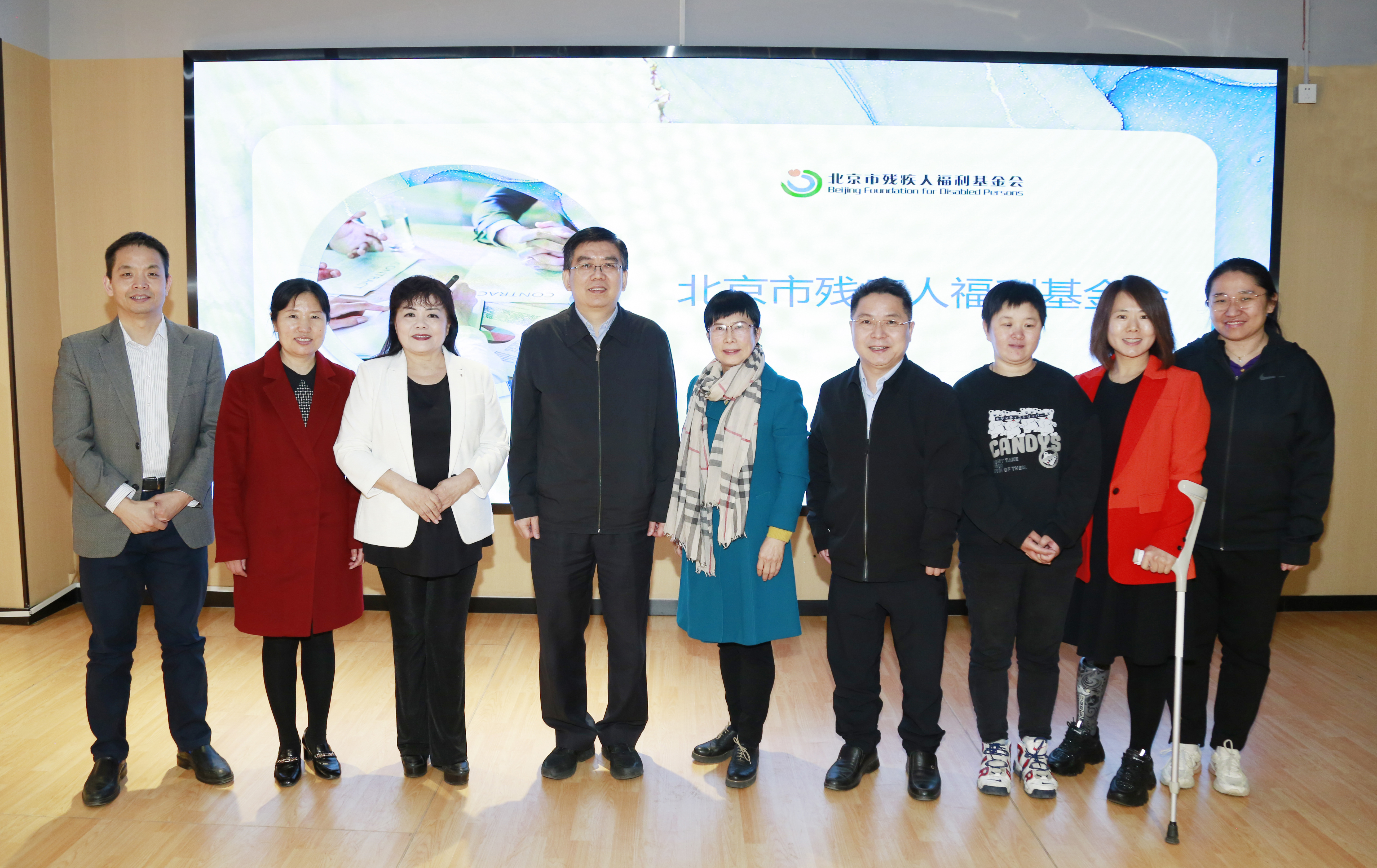 图为会议现场