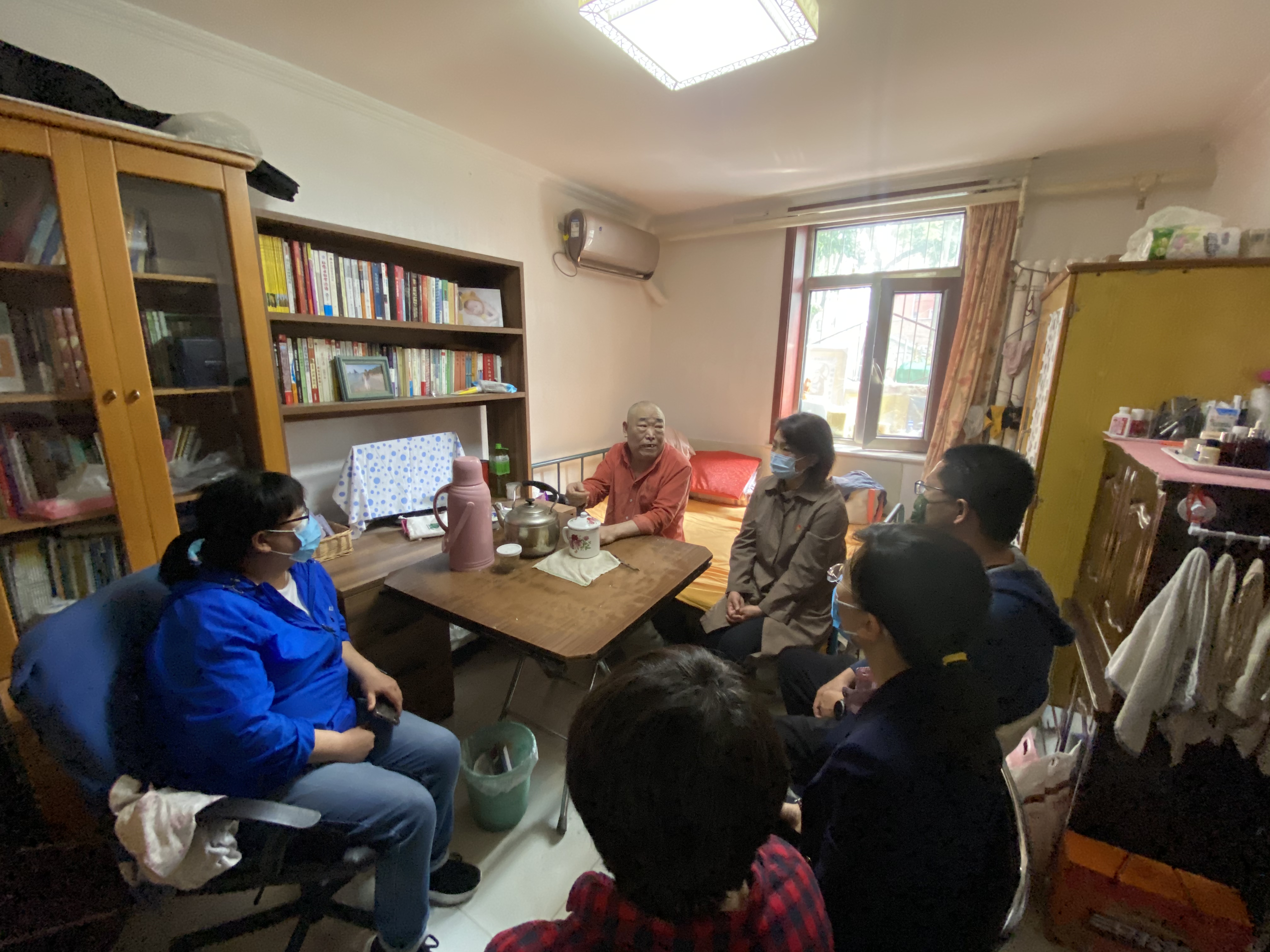 图为会议现场