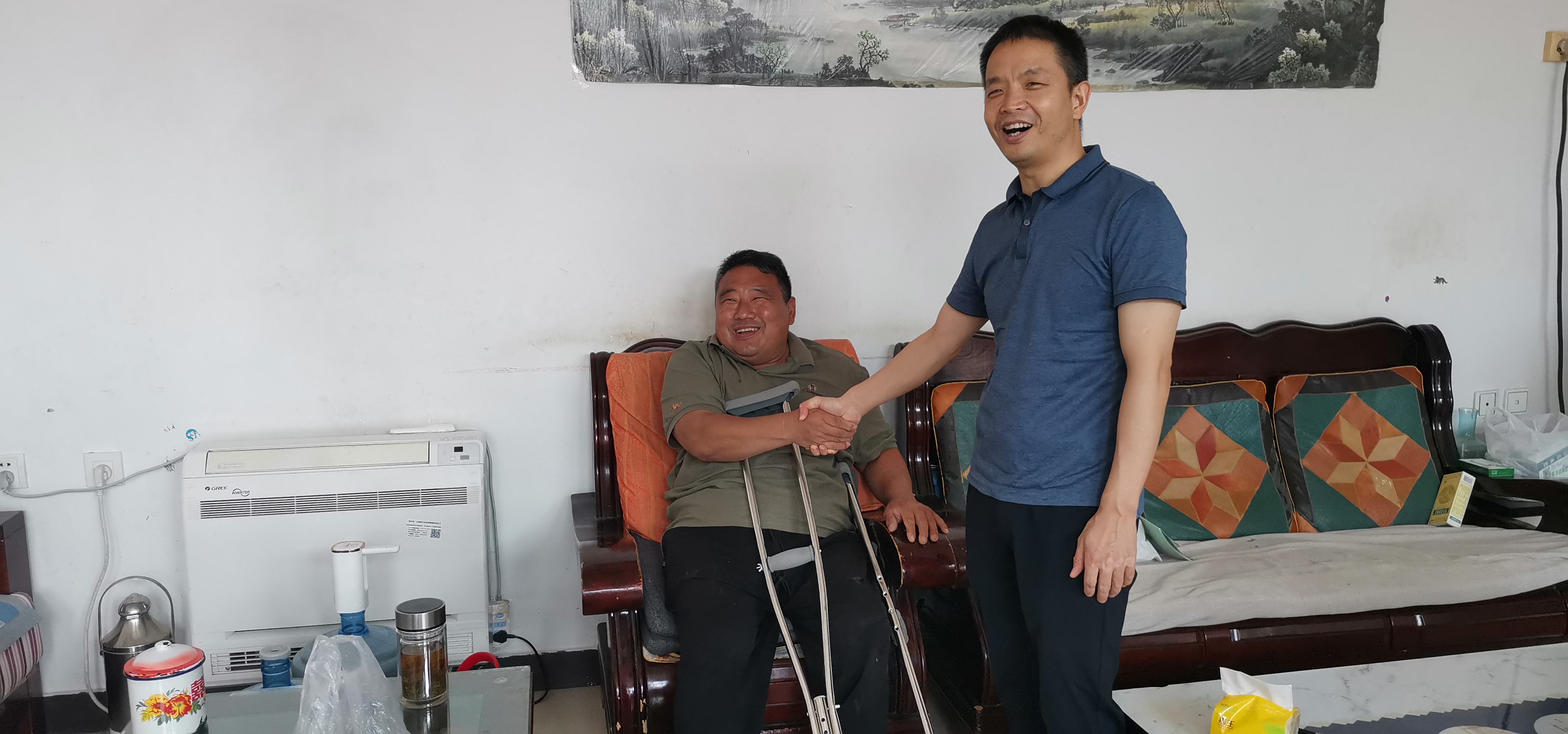 图为活动现场
