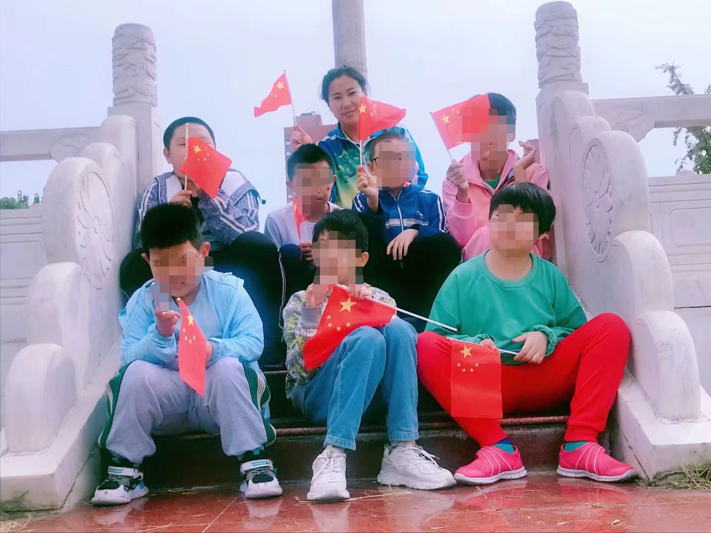 图为会议现场