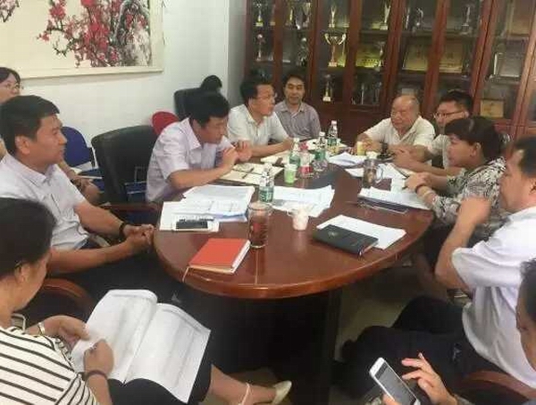 图为郭旭升书记到东城区调研督导动态更新工作