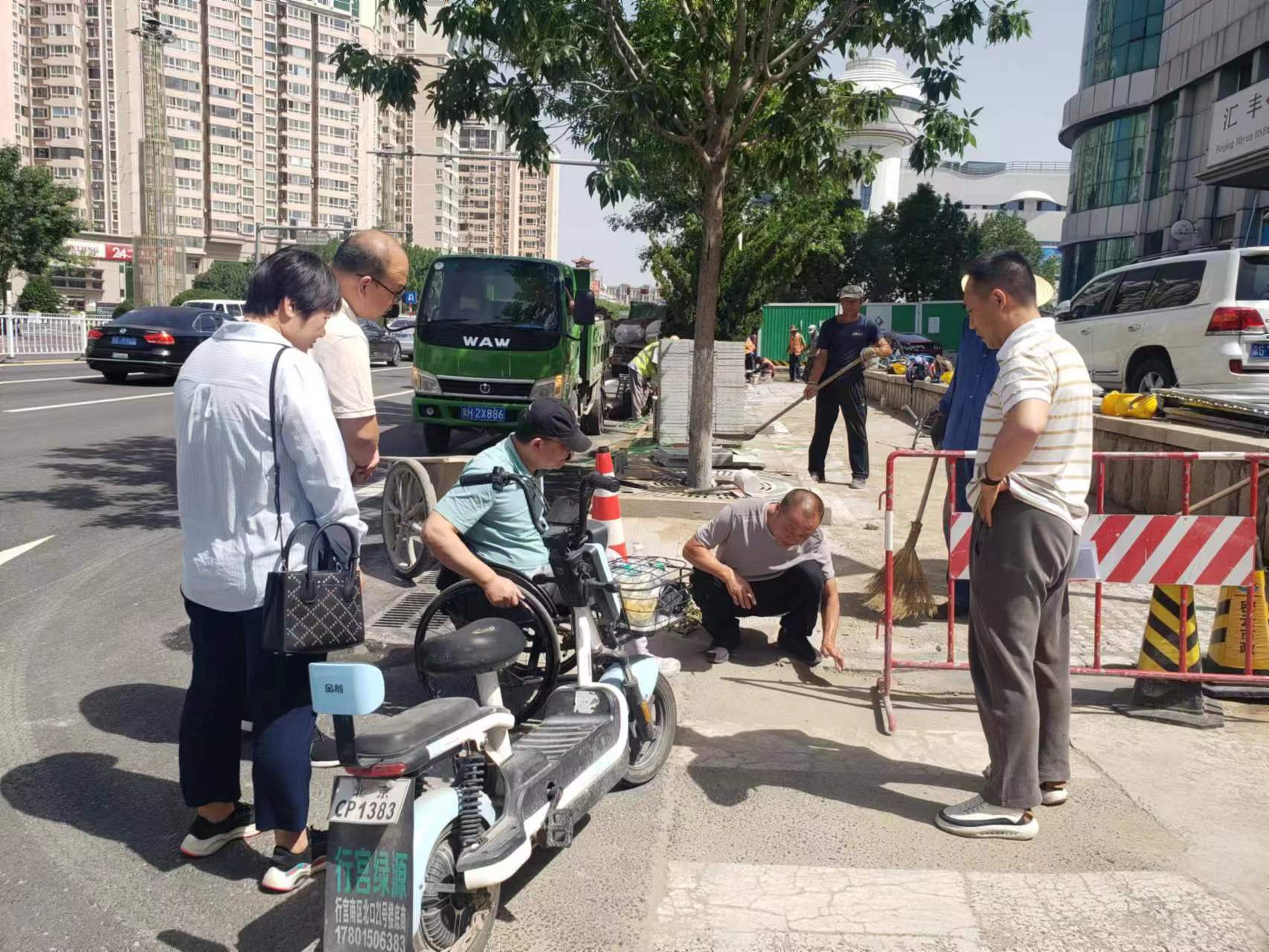 图为会议现场