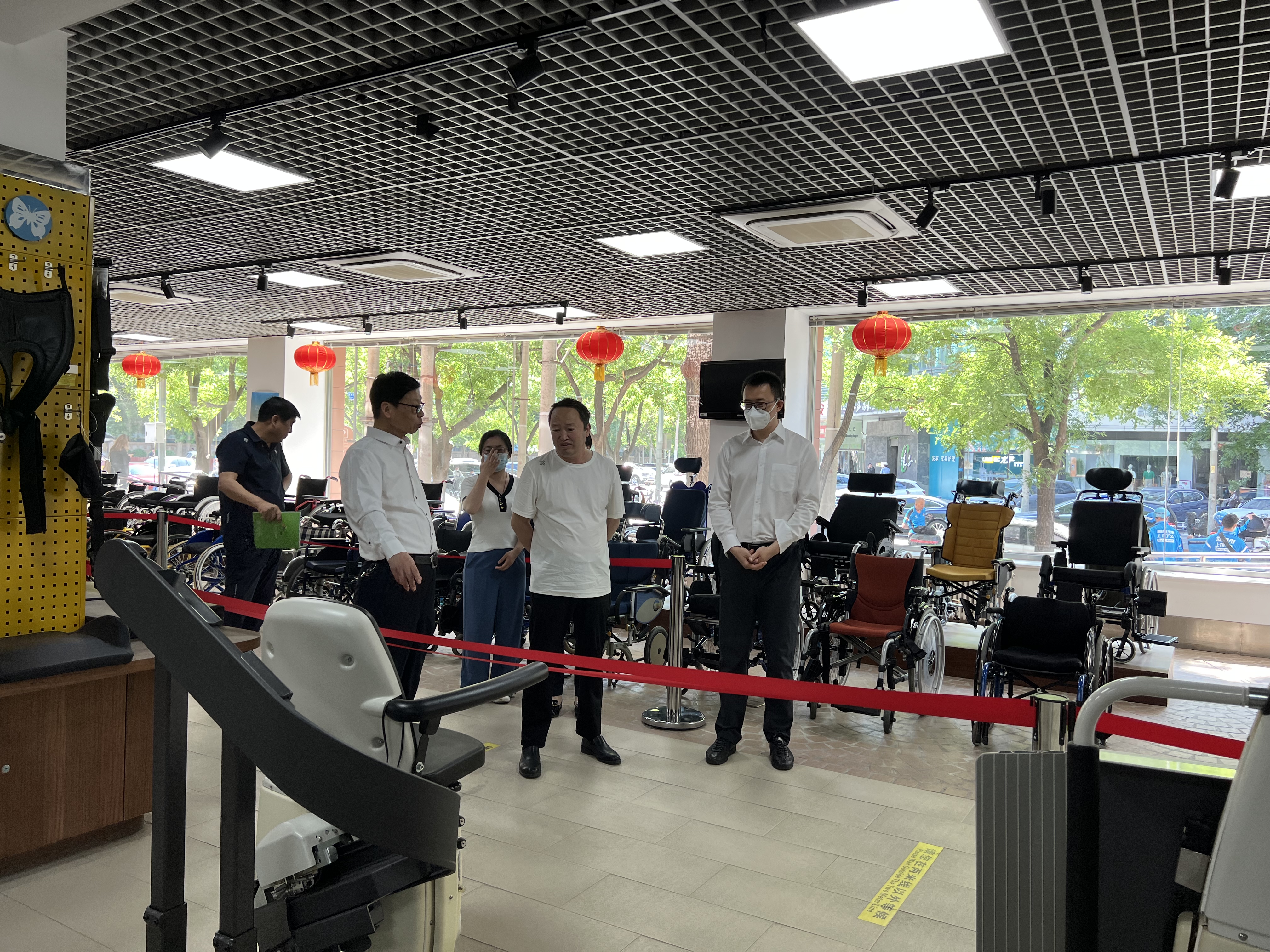 图为会议现场
