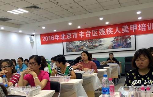 图为培训现场
