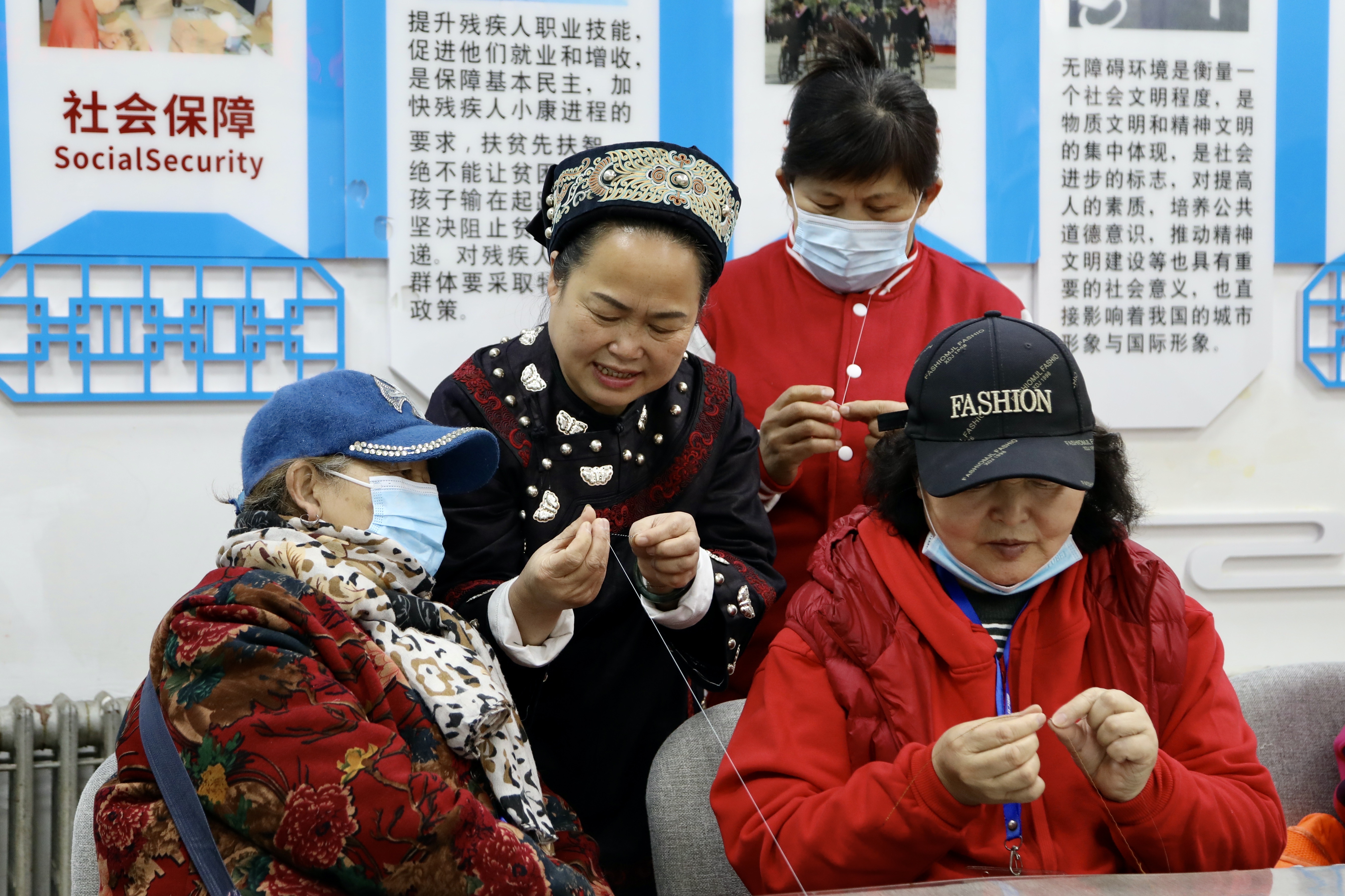图为会议现场