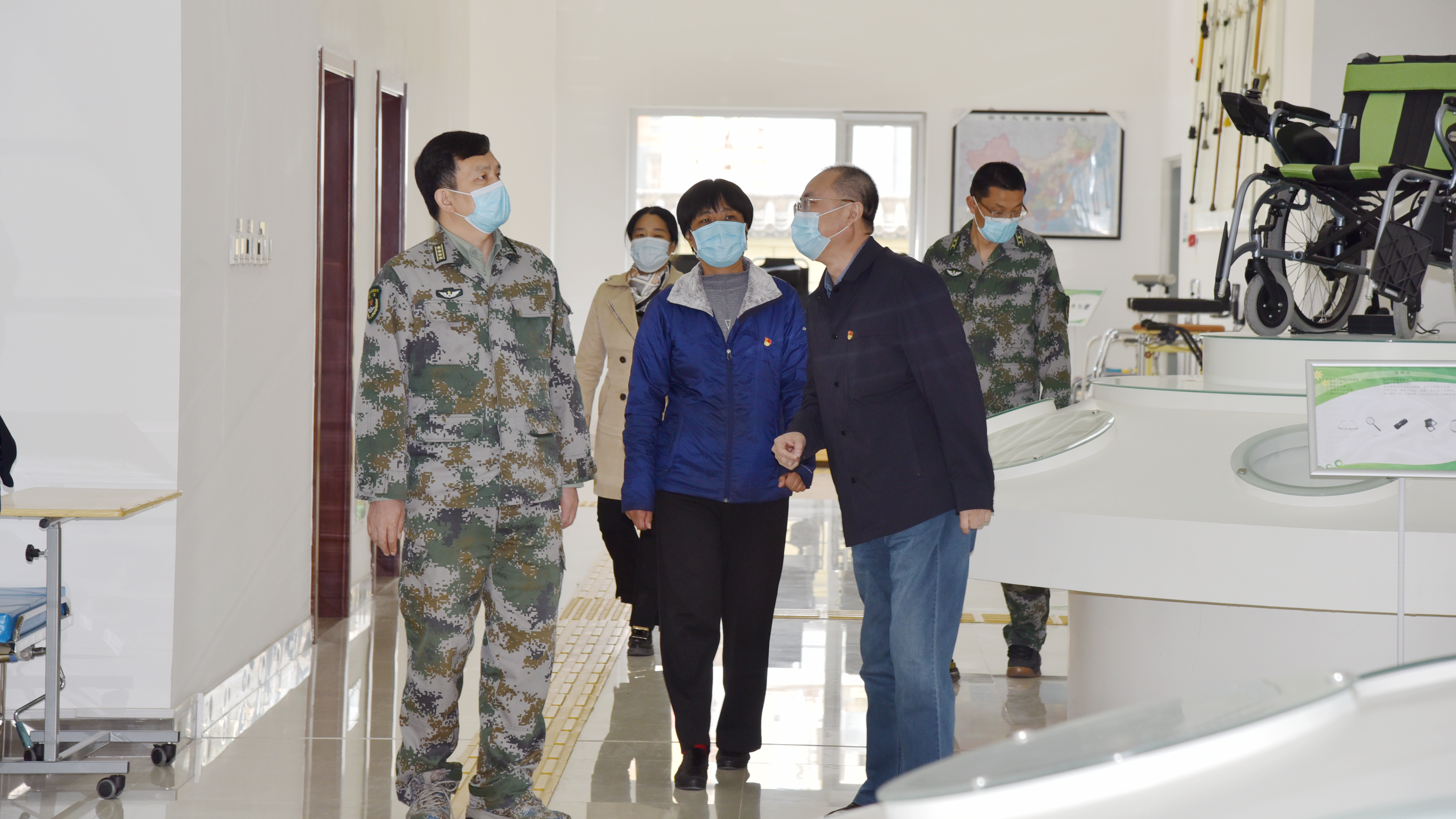 图为会议现场