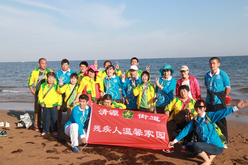 图为活动现场