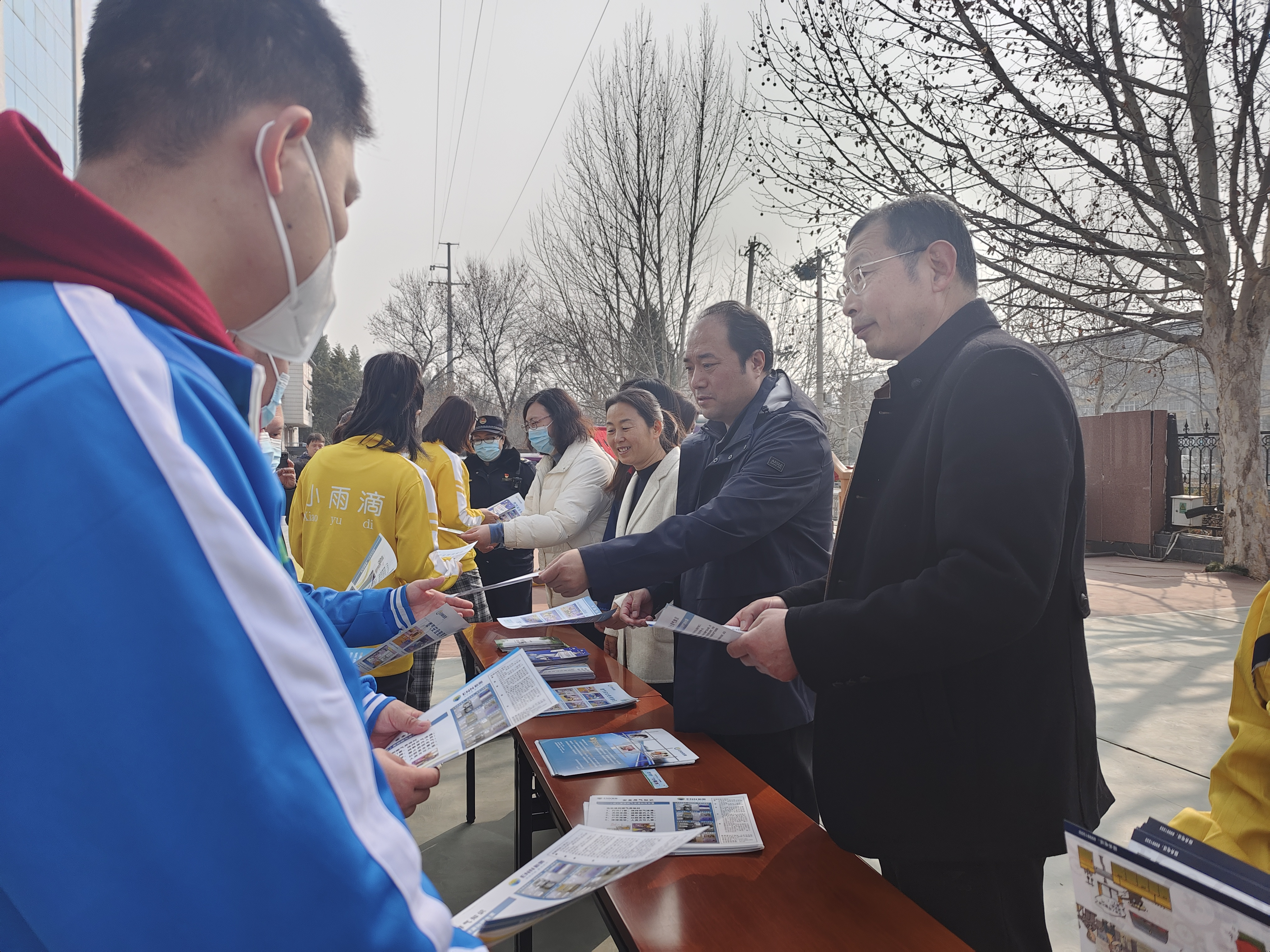 图为会议现场