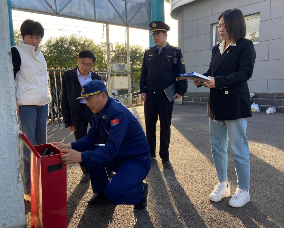 图为会议现场