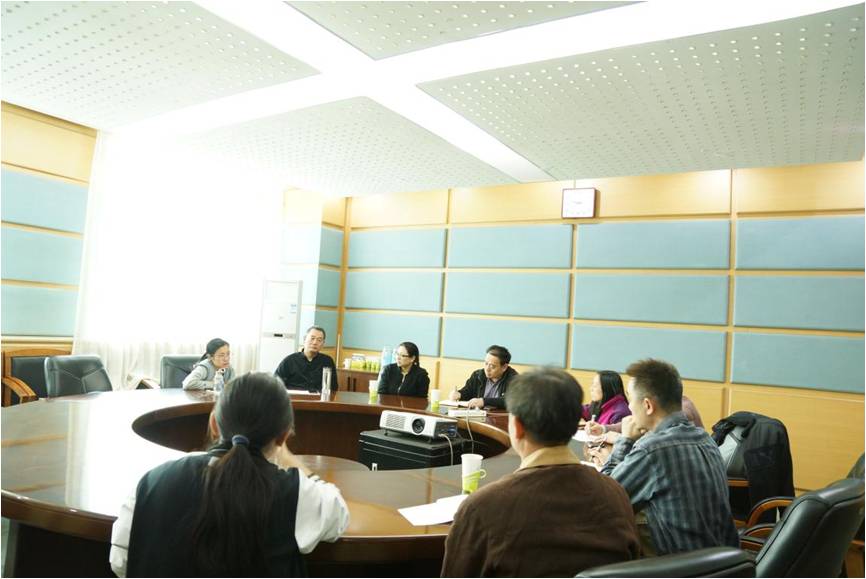 图为 会议现场