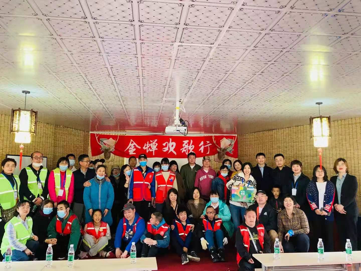 图为会议现场