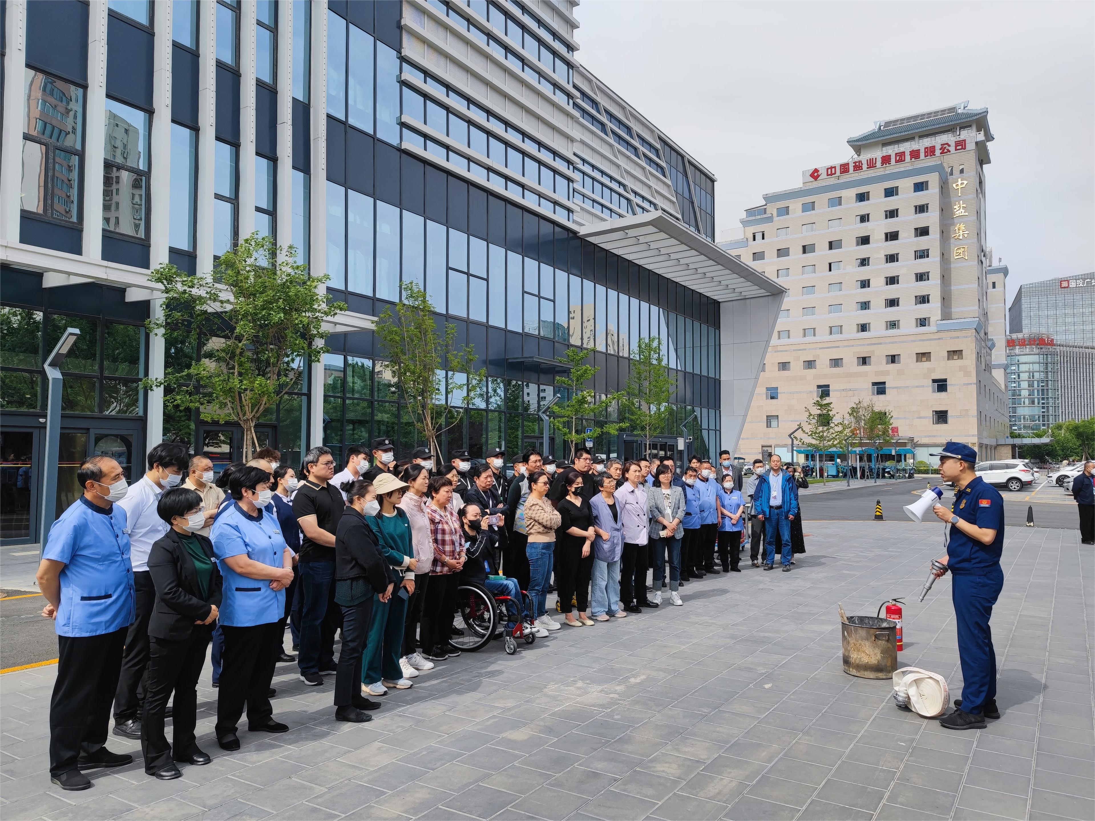 图为会议现场