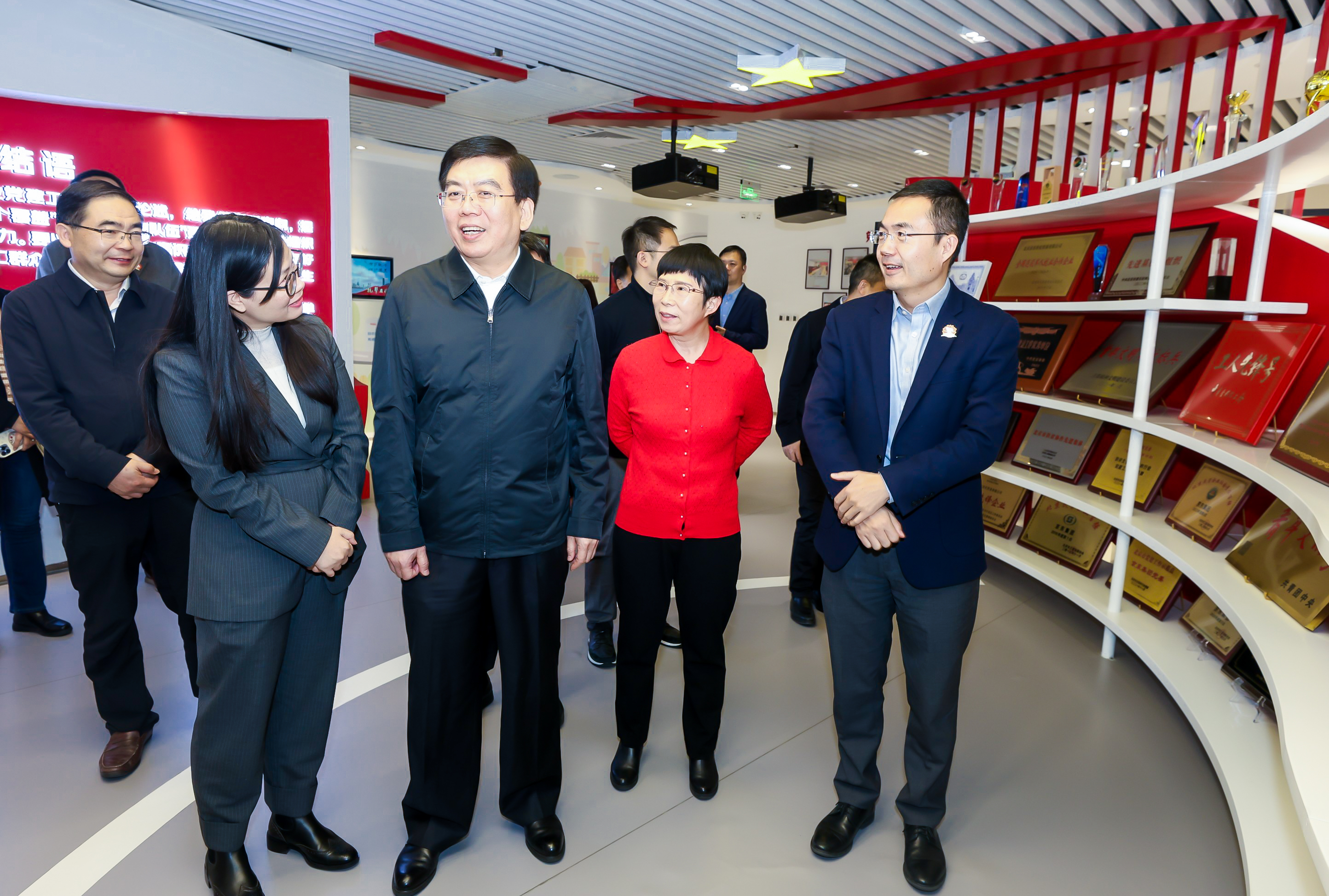 图为活动现场
