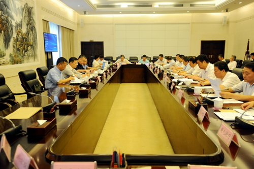 图为座谈会现场