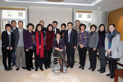 图为参加会见人员合影