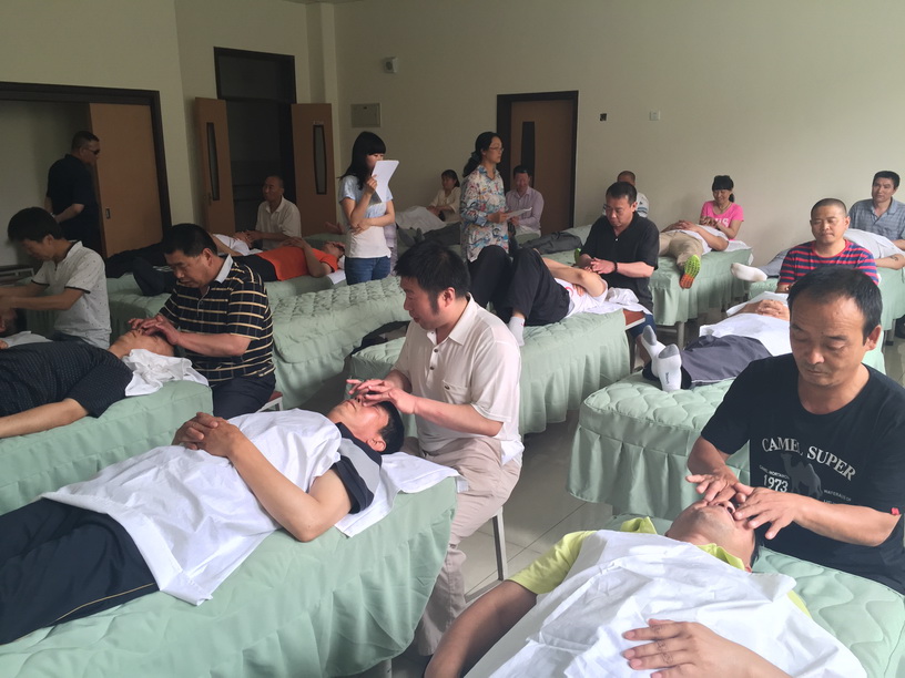 盲人高级保健按摩师培训班暨专场招聘会举办