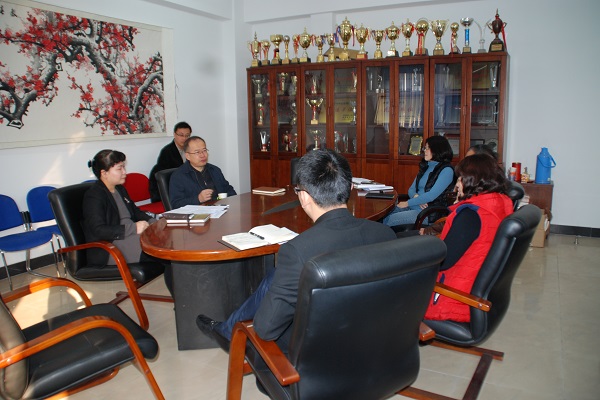 图为会议现场