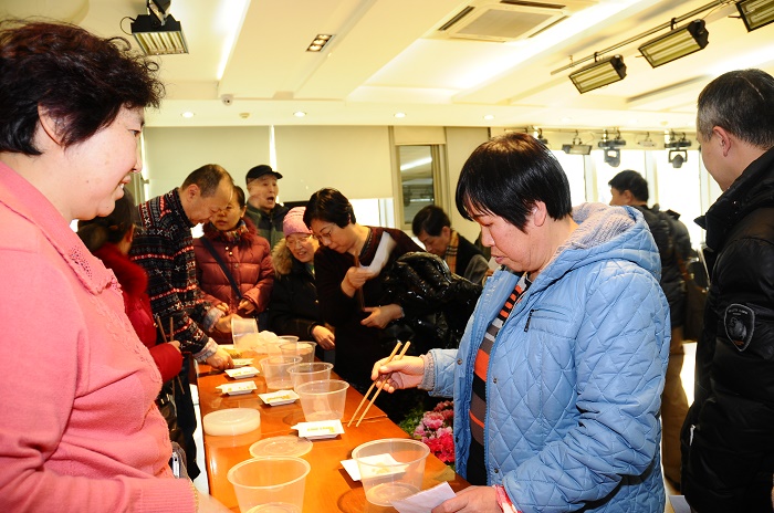 图为活动现场
