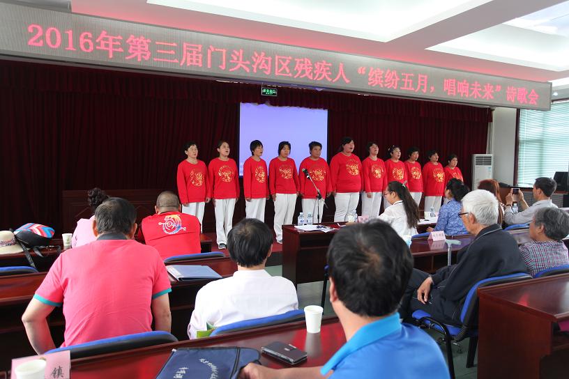 图为活动现场