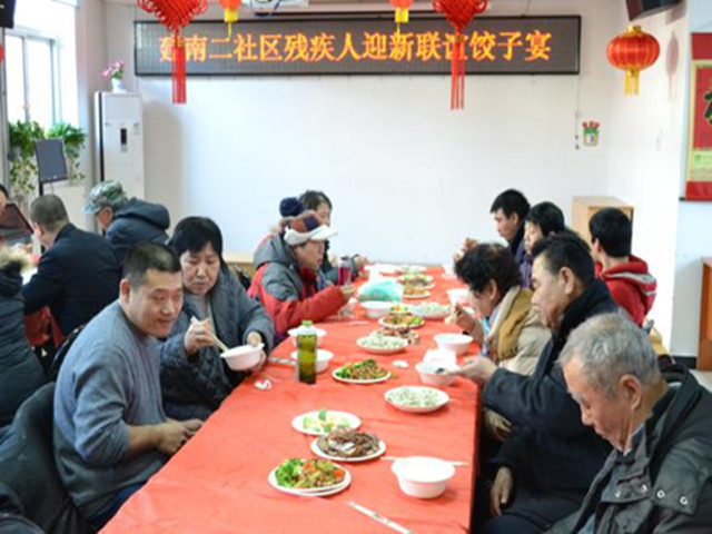 图为活动现场