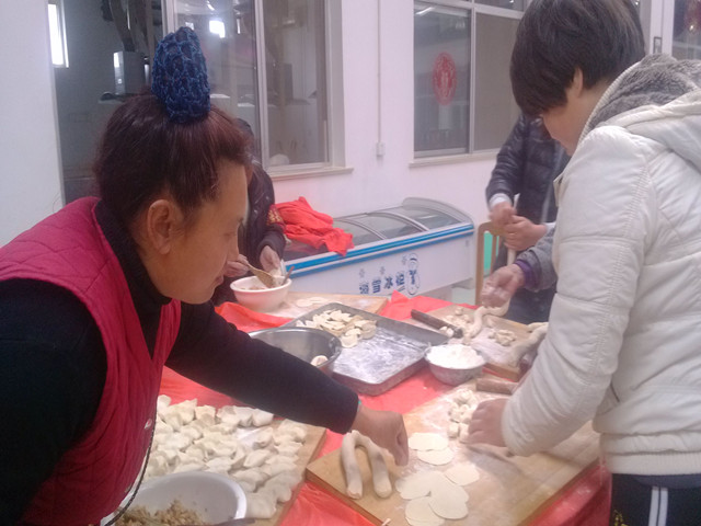 图为活动现场