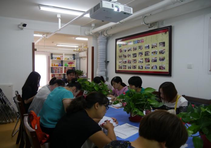 图为活动现场