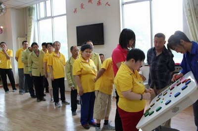 图为能力测试现场