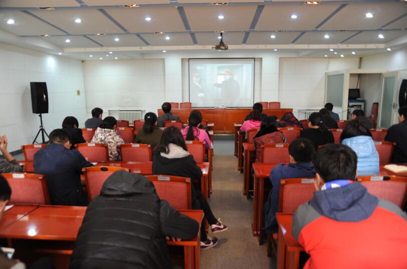 图为学习现场