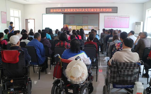 图为  活动现场