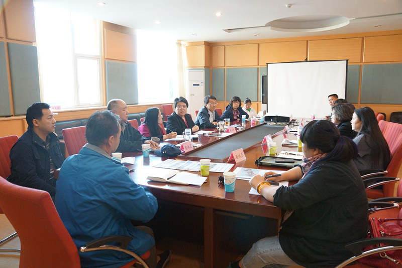 图为  推进会现场