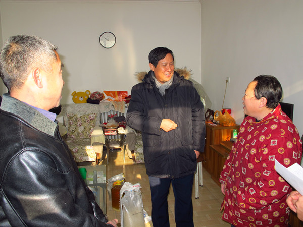 市残联梁田巡视员带领市残联信息中心,在房山区残联党组书记隗福状的